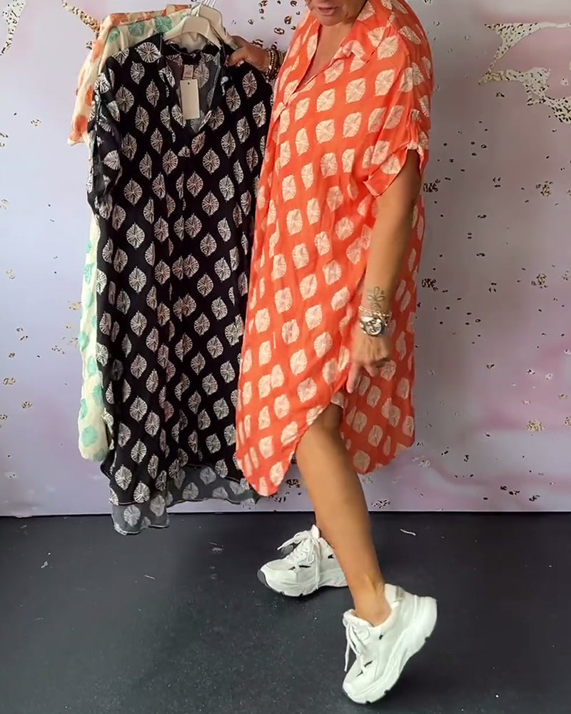 Liora™ | Losse Lente Jurk met Reverskraag en Korte Mouwen