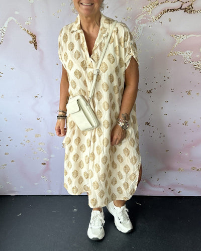 Liora™ | Losse Lente Jurk met Reverskraag en Korte Mouwen