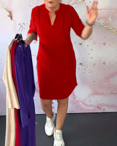 Hanneke™ | Effen jurk met V-hals