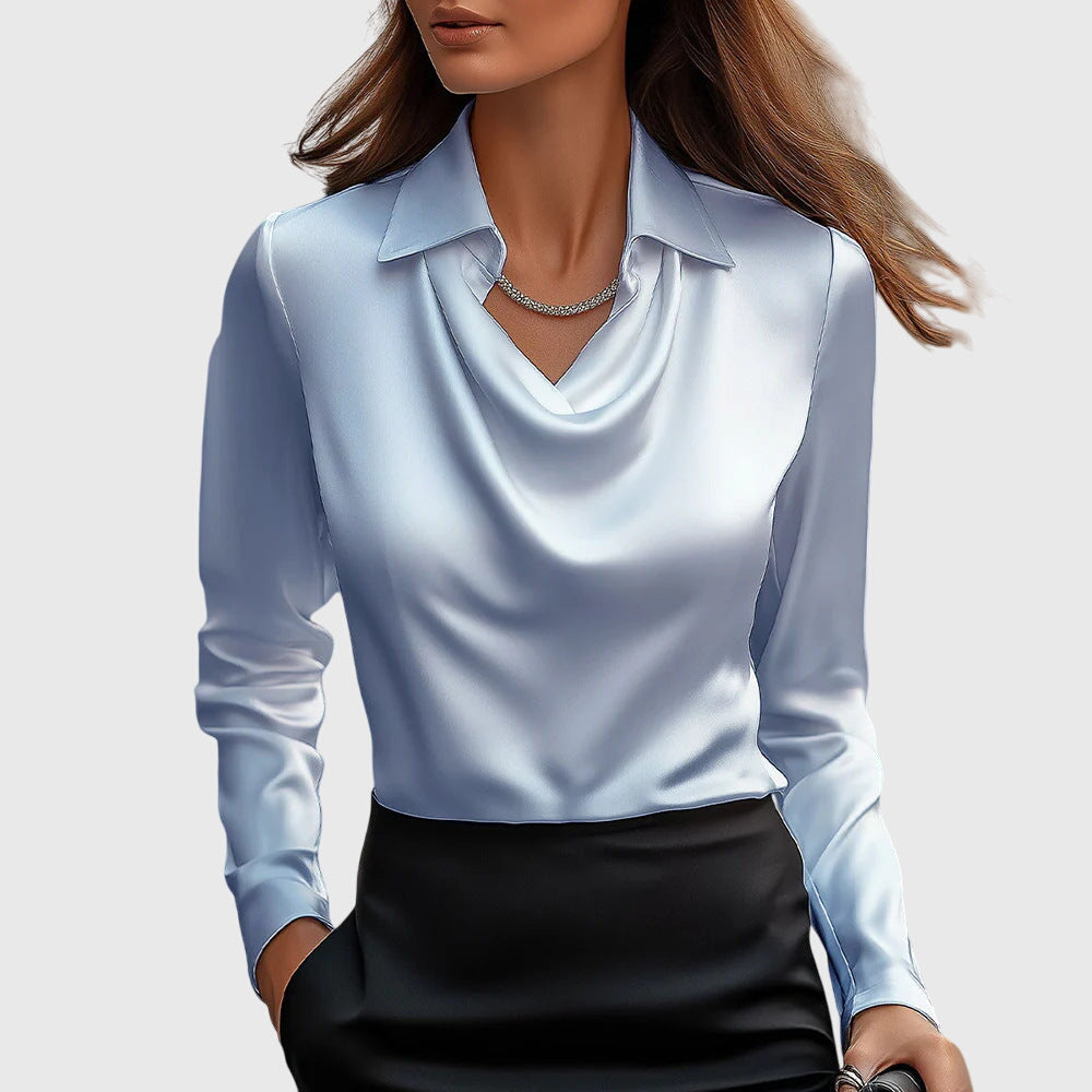 Sylvie | Blouse met luxe glans en plooihals