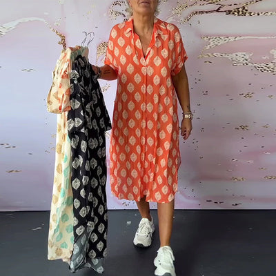 Liora™ | Losse Lente Jurk met Reverskraag en Korte Mouwen